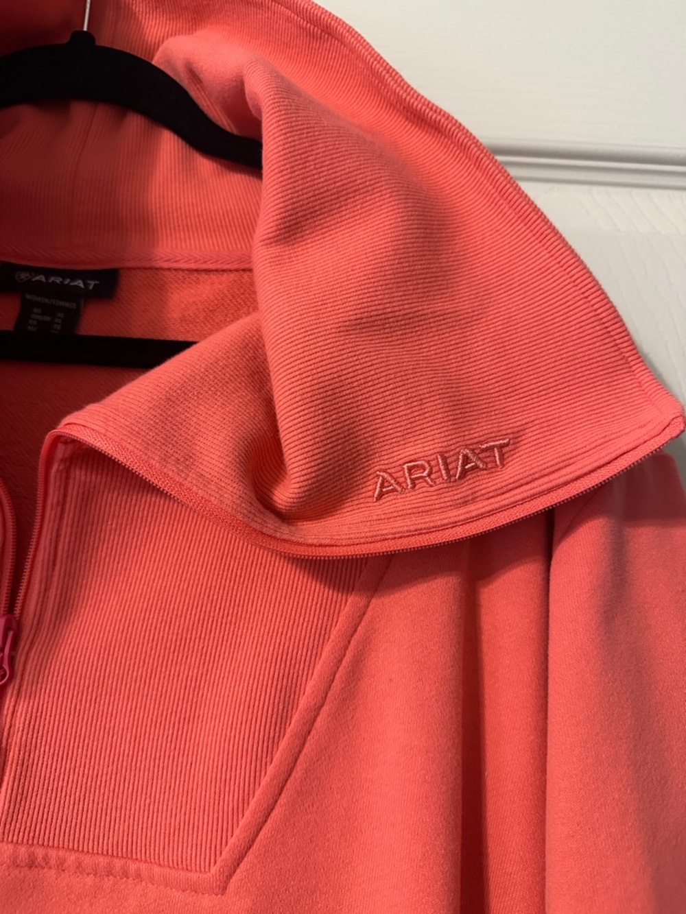 Ariat Women's Pullover 🤠 - Picture 8 of 14